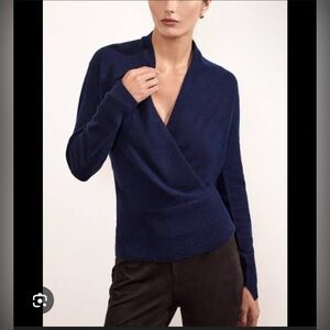 Banana Republic Pullover Sweater Women XS Blue Wool Blend Minimalist Long Sleeve